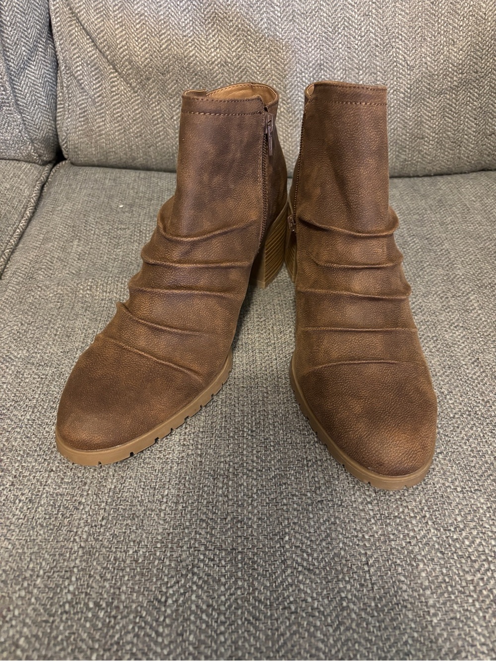 LifeStride Woman’s Maeve Heeled Ankle Boots Sz 11M